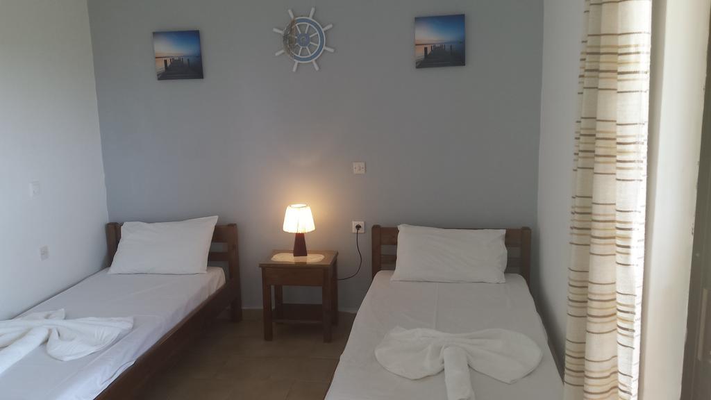 Rooms Leonidas Κίσσαμος Εξωτερικό φωτογραφία