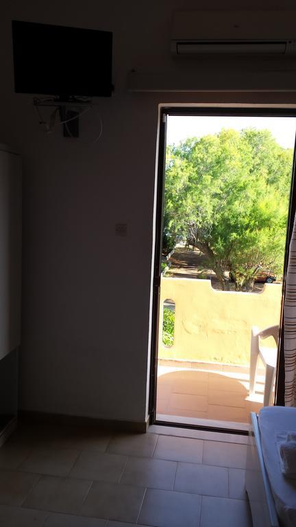 Rooms Leonidas Κίσσαμος Εξωτερικό φωτογραφία
